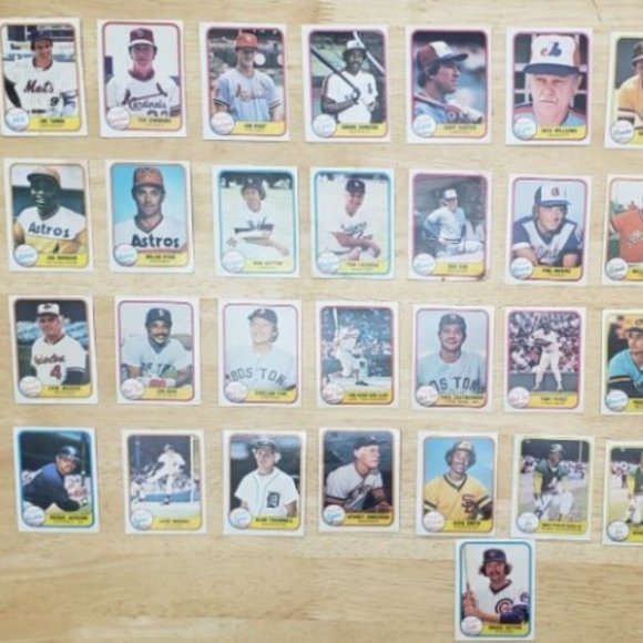 Vintage Lot of 526 1981 FLEER ORIGINAL MLB Baseball Cards W/41 HALL OF FAMERS